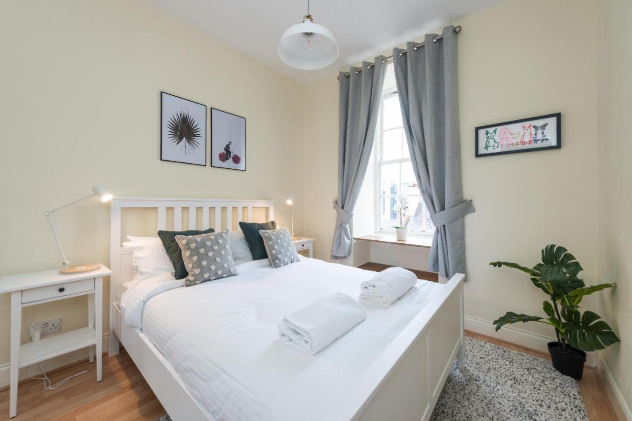 Bright And Modern 2 Bed Apartment Εδιμβούργο Εξωτερικό φωτογραφία